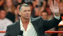 WWE 的 Vince McMahon 与指控他强奸的前摔跤裁判达成和解